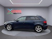 Gebraucht Audi A3 Sport 116 PS (85 kW) 2018 Blau Limousine
