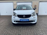 Second-hand Smart ForFour 90 CP (66 kW) 2018 Alb Hatchback