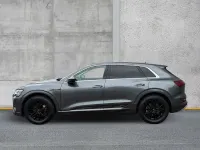 Gebraucht Audi e-tron S-Line 230 kW (313 PS) 2021 Grau SUV