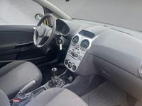 Gebraucht Opel Corsa Selection 100 PS (73 kW) 2011 Gelb Kleinwagen