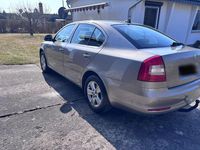 Gebraucht Skoda Octavia Ambiente 122 PS (89 kW) 2010 Beige Limousine