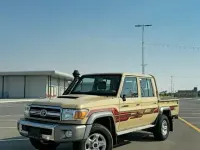 Neu Toyota Land Cruiser 194 PS (142 kW) 2026 Beige Pickup