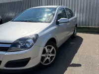 Gebraucht Opel Astra 90 PS (66 kW) 2006 Silber Limousine
