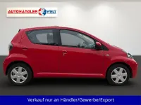 Gebraucht Toyota Aygo 68 PS (50 kW) 2009 Rot Kleinwagen