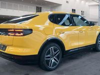 Usado Ford Capri Premium 250 kW (340 CV) 2025 Amarillo SUV