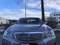 Gebraucht Mercedes E200 Elegance 184 PS (135 kW) 2011 Silber Limousine