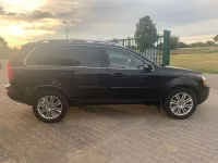 Gebraucht Volvo XC90 Momentum 200 PS (147 kW) 2014 Black sapphire metallic / meta SUV