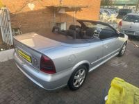 Gebraucht Opel Astra Cabriolet 147 PS (108 kW) 2002 Silber Cabrio