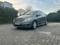 Gebraucht Mercedes B160 70 PS (51 kW) 2010 Grau Van / Kleinbus
