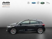 Gebraucht Ford Focus ST-Line 125 PS (91 kW) 2024 Schwarz Limousine