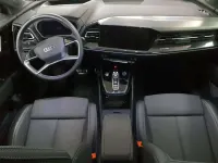Używany Audi Q4 e-tron Ambiente 150 kW (204 KM) 2023 Czarny SUV