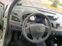 Gebraucht Renault Mégane III Authentique 110 PS (80 kW) 2015 Weiß Kleinwagen