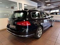 gebraucht VW Passat Variant R-Line BlueMotion, Pano., Leder, Navi.