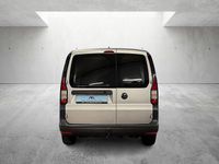 Gebraucht VW Caddy 102 PS (75 kW) 2022 Silber Van / Kleinbus