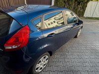 Gebraucht Ford Fiesta 82 PS (60 kW) 2010 Blau Kleinwagen