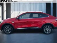 Gebraucht Renault Arkana Techno 140 PS (102 kW) 2024 Rot SUV