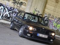 Gebraucht BMW 318 Performance 113 PS (83 kW) 1989 Schwarz Coupé