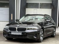Gebraucht BMW 520 190 PS (139 kW) 2022 Black sapphire Kombi