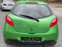 Gebraucht Mazda 2 Inclusive 75 PS (55 kW) 2010 Metisgrün metallic Kleinwagen