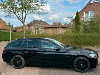Gebraucht BMW 530 Comfort Edition 320 PS (235 kW) 2014 Schwarz Kombi