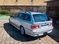 Gebraucht BMW 530 193 PS (141 kW) 2001 Silber Kombi