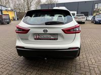 Gebraucht Nissan Qashqai Visia 140 PS (102 kW) 2019 Weiß SUV