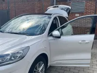 Gebraucht Ford Kuga Vignale 224 PS (164 kW) 2021 Weiß SUV