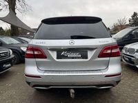 Gebraucht Mercedes ML350 258 PS (189 kW) 2012 Silber SUV