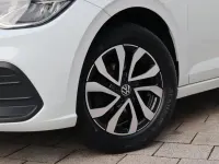 Używany VW Polo Active 95 KM (69 kW) 2023 Biały Hatchback