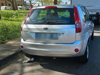 Gebraucht Ford Fiesta 60 PS (44 kW) 2008 Grau Kleinwagen