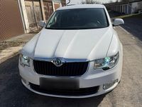 Gebraucht Skoda Superb 160 PS (117 kW) 2011 Weiß Limousine