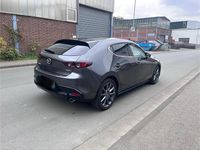 Gebraucht Mazda 3 122 PS (89 kW) 2019 Grau Limousine