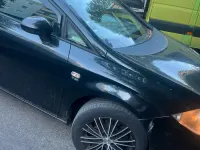 Gebraucht Seat Leon 105 PS (77 kW) 2011 Schwarz Kleinwagen