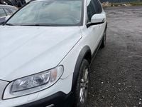 Gebraucht Volvo XC70 Summum 181 PS (133 kW) 2014 Weiß Kombi
