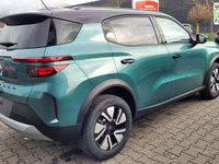 Neu Opel Frontera Ultimate 145 PS (106 kW) 2026 Khaki grün / dach schwarz SUV