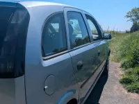 Używany Opel Meriva 122 KM (89 kW) 2010 Srebrny Minivan