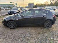 Gebraucht Opel Astra Sport 125 PS (91 kW) 2010 Saphirschwarz mineraleffekt Kleinwagen