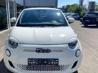 Gebraucht Fiat 500e Basis 86 kW (118 PS) 2023 Colore esterno (arktis weiß) Limousine