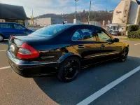 Gebraucht Mercedes E200 Avantgarde 136 PS (100 kW) 2007 Schwarz Limousine