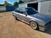 Gebraucht BMW 325 Performance 170 PS (125 kW) 1987 Grau Coupé