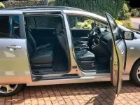 Gebraucht Mazda 5 143 PS (105 kW) 2010 Silber Van / Kleinbus
