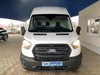 Używany Ford Transit Trend 131 KM (96 kW) 2025 Biały Sedan/Limuzyna