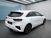 Gebraucht Kia Ceed 140 PS (102 kW) 2025 Weiß Kleinwagen