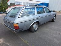 Gebraucht Mercedes 300 125 PS (91 kW) 1981 Grau Kombi