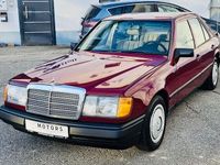 Gebraucht Mercedes E300 180 PS (132 kW) 1989 Rot Limousine