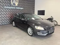 Gebraucht Volvo V60 Momentum 181 PS (133 kW) 2014 Schwarz Kombi