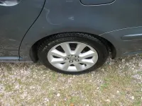 Gebraucht Toyota Avensis 163 PS (119 kW) 2003 Grau Kombi