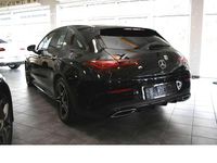 Gebraucht Mercedes CLA200 Advanced Plus 163 PS (119 kW) 2024 Kosmosschwarzmetallic Kombi