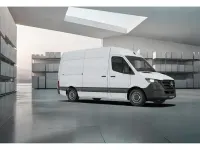 Gebraucht Mercedes Sprinter 170 PS (125 kW) 2026 Weiss Van