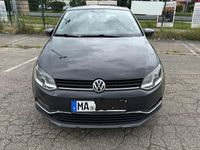 Gebraucht VW Polo Comfortline 90 PS (66 kW) 2015 Grau Kleinwagen